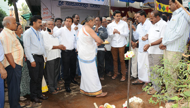 Kaveripura concrete road and sewage work in ward 103