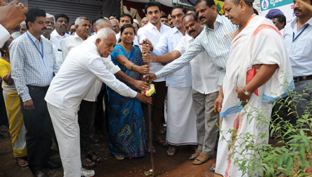 Kaveripura concrete road and sewage work in ward 103