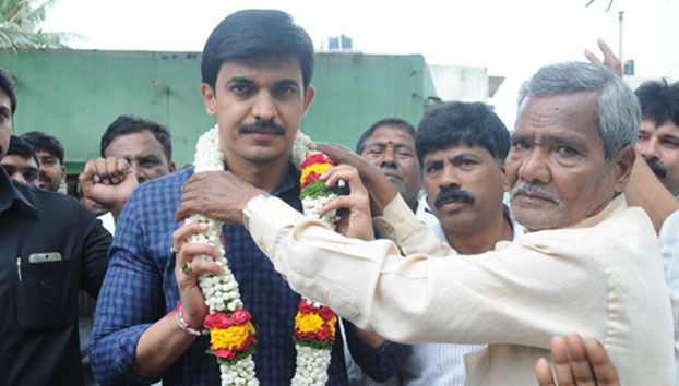 Kaveripura RCC road and drain pooje in ward 103