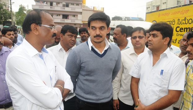 vinayaka-layout-main-road-construction-guddali-pooje
