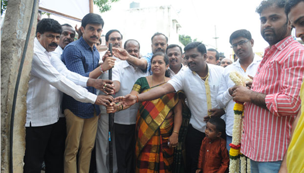 Kaveripura RCC road and drain pooje in ward 103