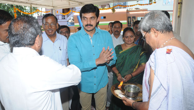 inauguration-of new-bore well-ward-131