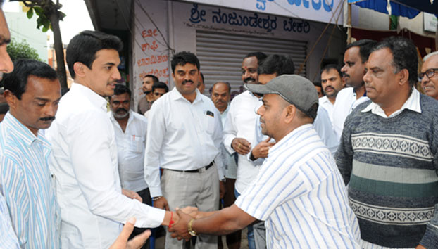 Kaveripura concrete road and sewage work in ward 103