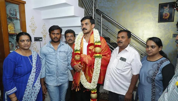 Visited houses in Marenahalli ward 125, consulted with the public and campaigned for votes on behalf of Congress party.