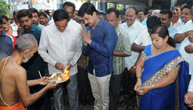 Borewell pooja in ward 103