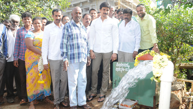 free-borewell-water-supply-2