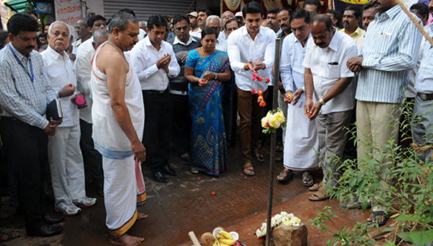 Kaveripura concrete road and sewage work in ward 103