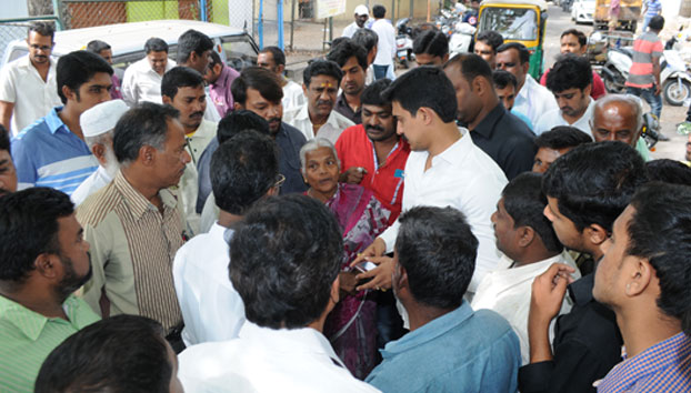Road inspection and visit to Govindrajnagar Govt high school ward 104